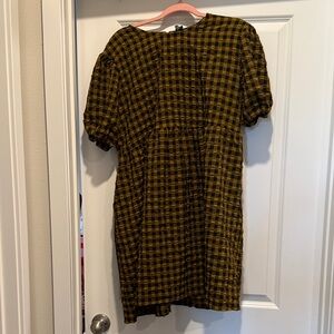 wild fable Mustard and Black Checked Shift dress